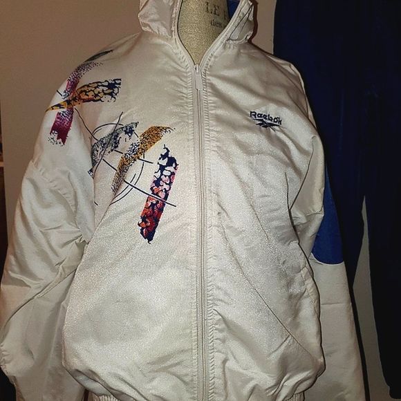 SALE Reebok tracksuit/jogger - Picture 7 of 7